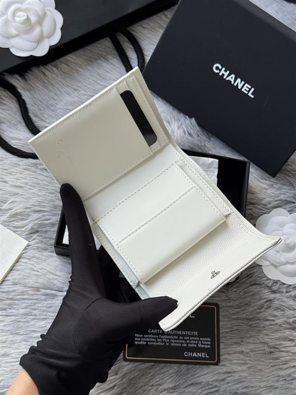 2026127215429218 270